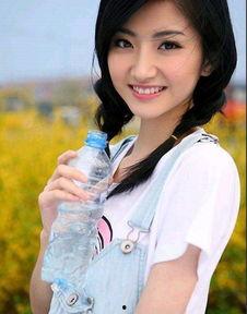 女明星20岁,20岁女明星的闪耀时刻